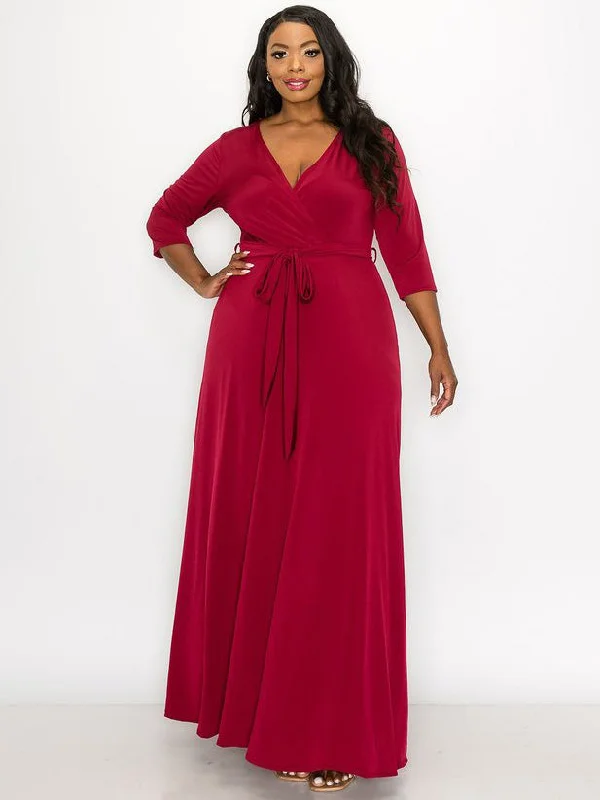 Signature Plus Size Maxi Dress in Wine